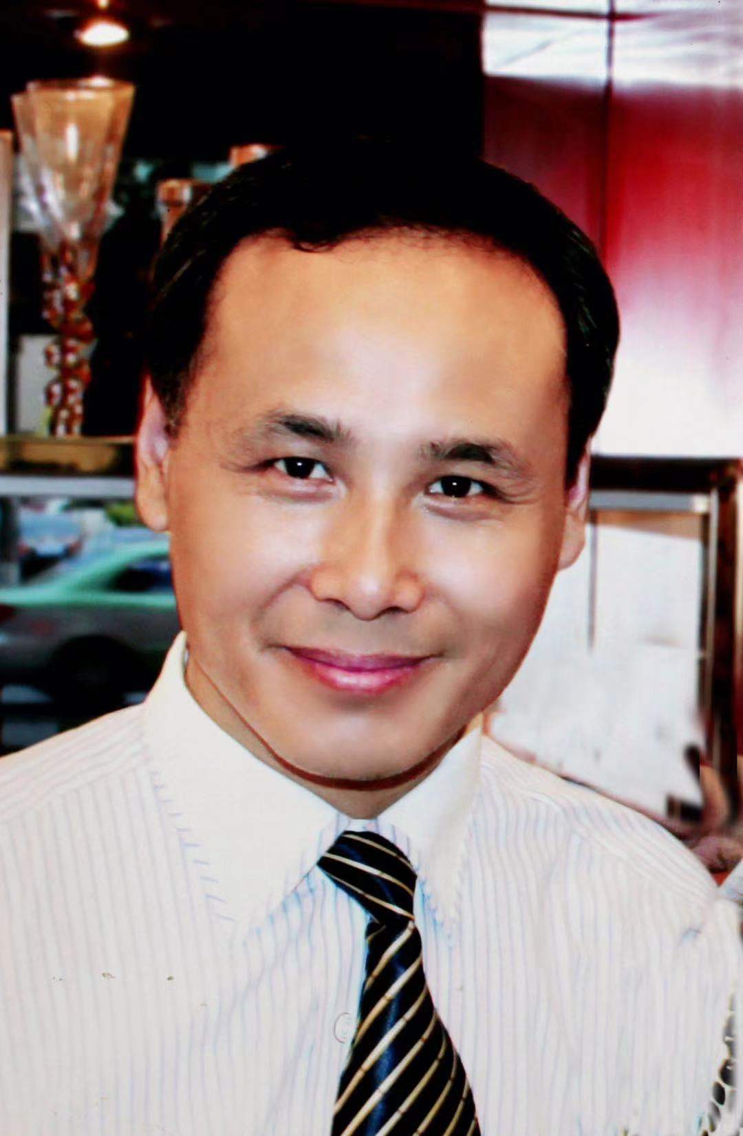 戎马载酒，落笔春秋——凝墨轩主李德胜