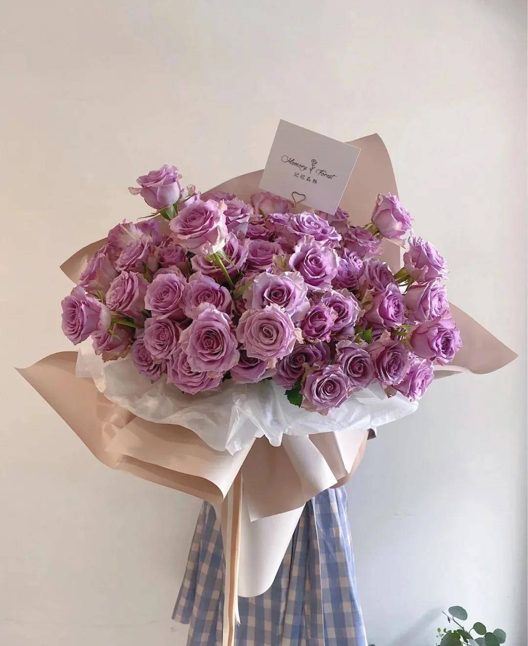 2021花店老板如何应对520?_花束