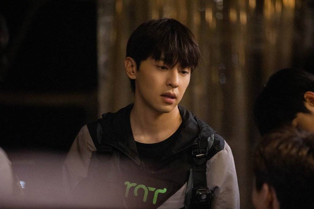 密室大逃脱3邓伦解题逻辑满分刘耀文与npc尴尬对视讨价还价