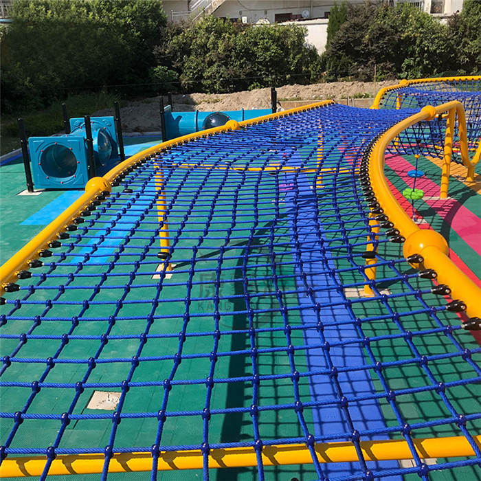 儿童游乐设备爬网对儿童带来的益处有哪些