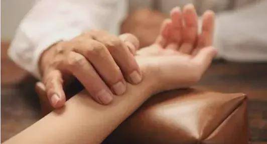 肾是先天之本后天之根 dfe29447fe49476ba0e1a32128b24564.jpeg