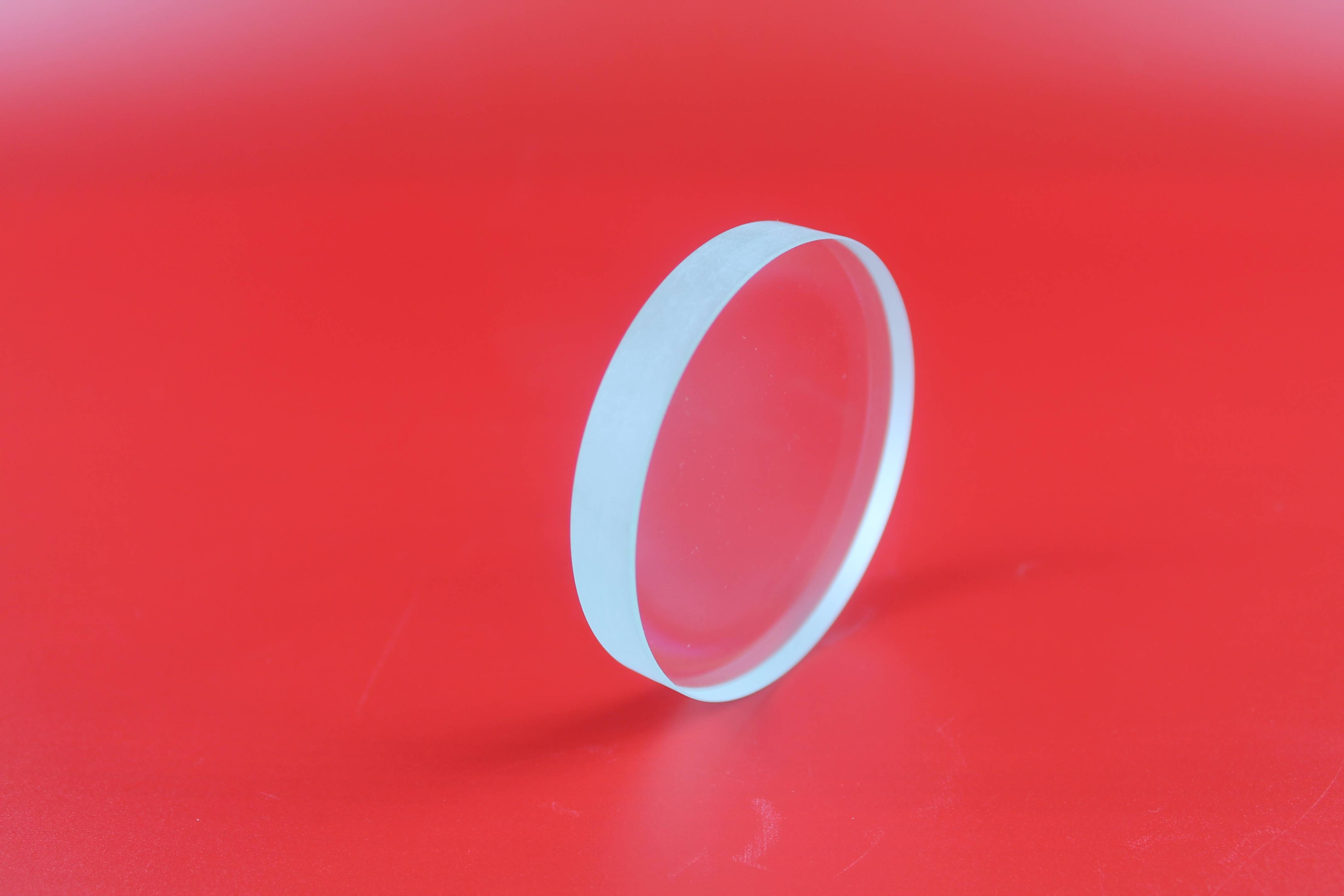 石英玻璃视镜和钢化硼硅玻璃视镜的性能对比