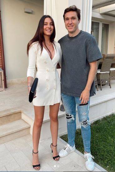 意大利太太团:古铜色肌肤标配 身上总有反光点