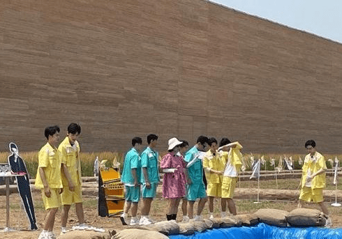 因为|吴奇隆录制综艺节目，意外暴露身高，网友：没电视上那么好看