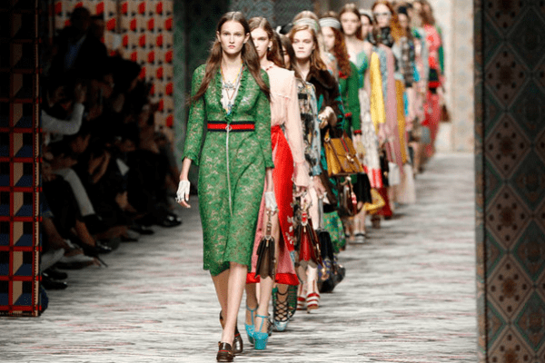 文化|邓景峰:在传统文化中寻找灵感,米兰时装周再一次蜕变