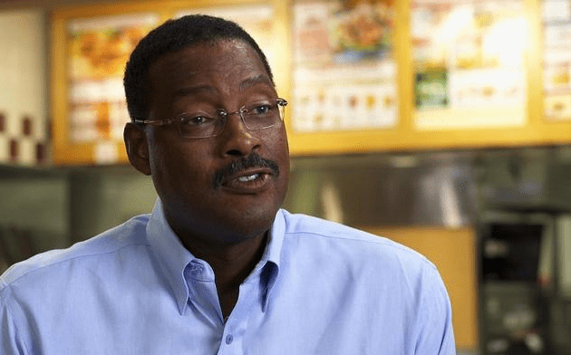 被nba耽误商业奇才,33岁退役创业,开超280家餐厅,如今身家6亿_朱尼奥