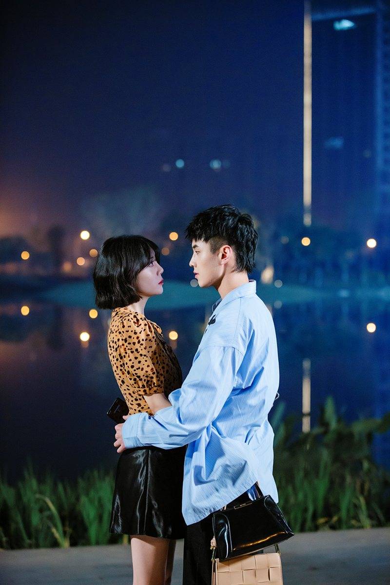 李溪芮何与领衔主演的影视剧我的邻居长不大ost原声大碟正式上线