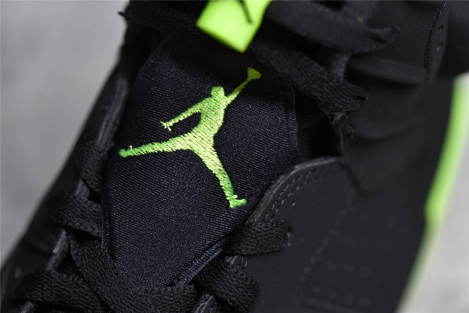 乔丹airjordan6retroelectricgreen小俄勒冈电光绿篮球鞋评测