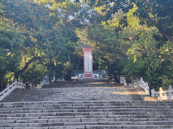 默哀，对革命先烈的悼念