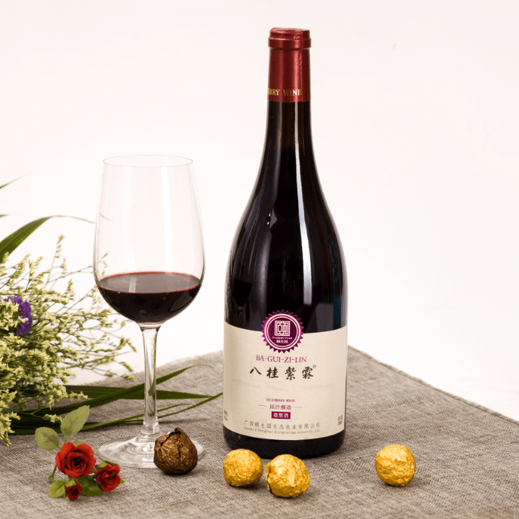 桑葚酒|82年的拉菲卖20万，那桑葚酒呢？网友：没法比，健康无价！