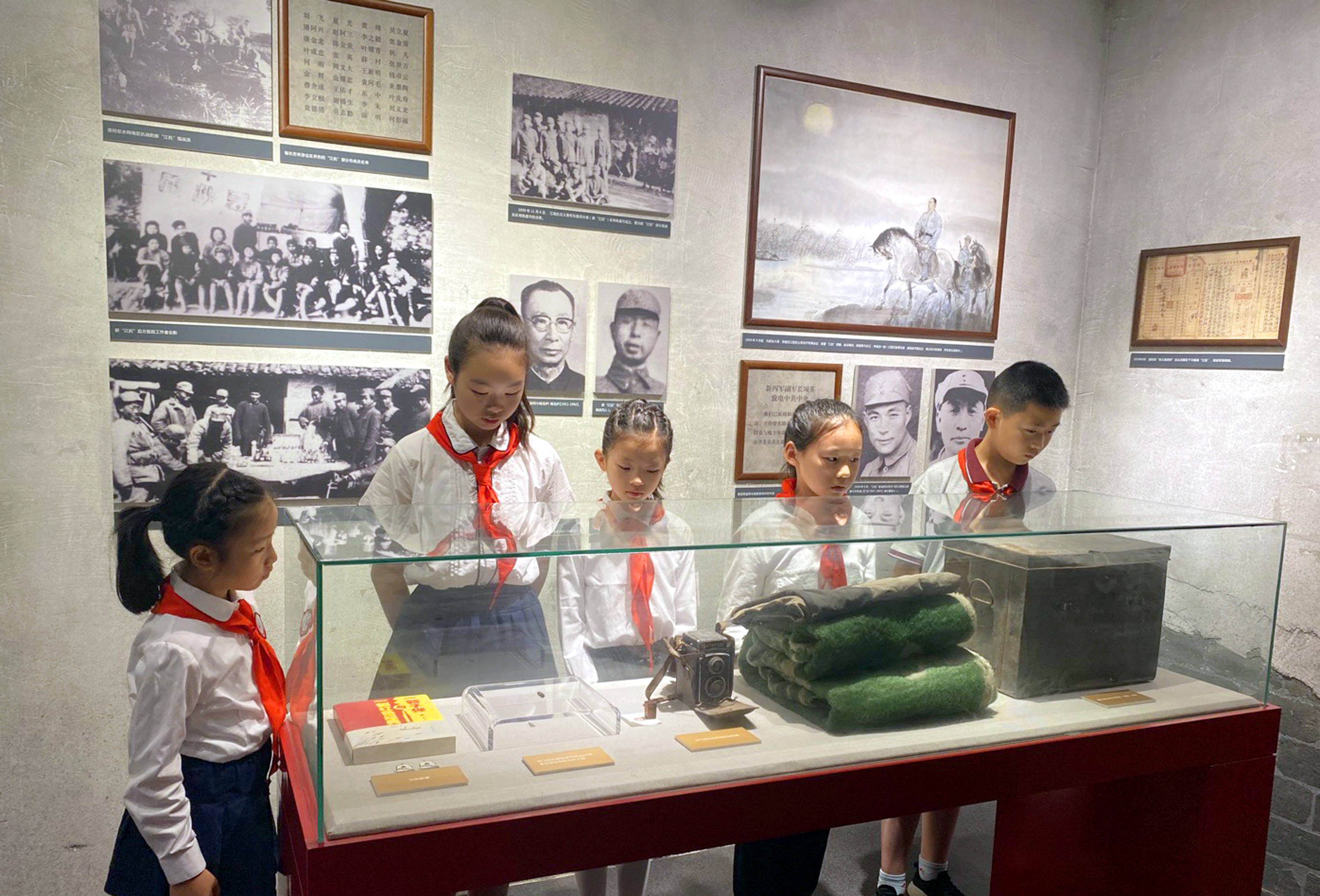 苏州市至德教育集团红领巾寻访百年足迹 了解党的光辉历程