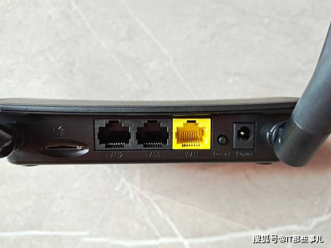 模式|可以插手机卡 能够连宽带 翼联4G无线路由器深度体验