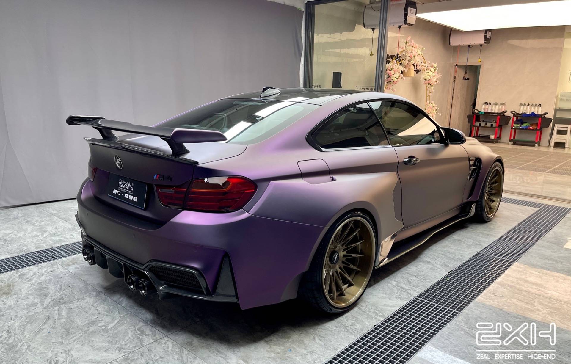 最帅最骚气最独一无二的宝马m4