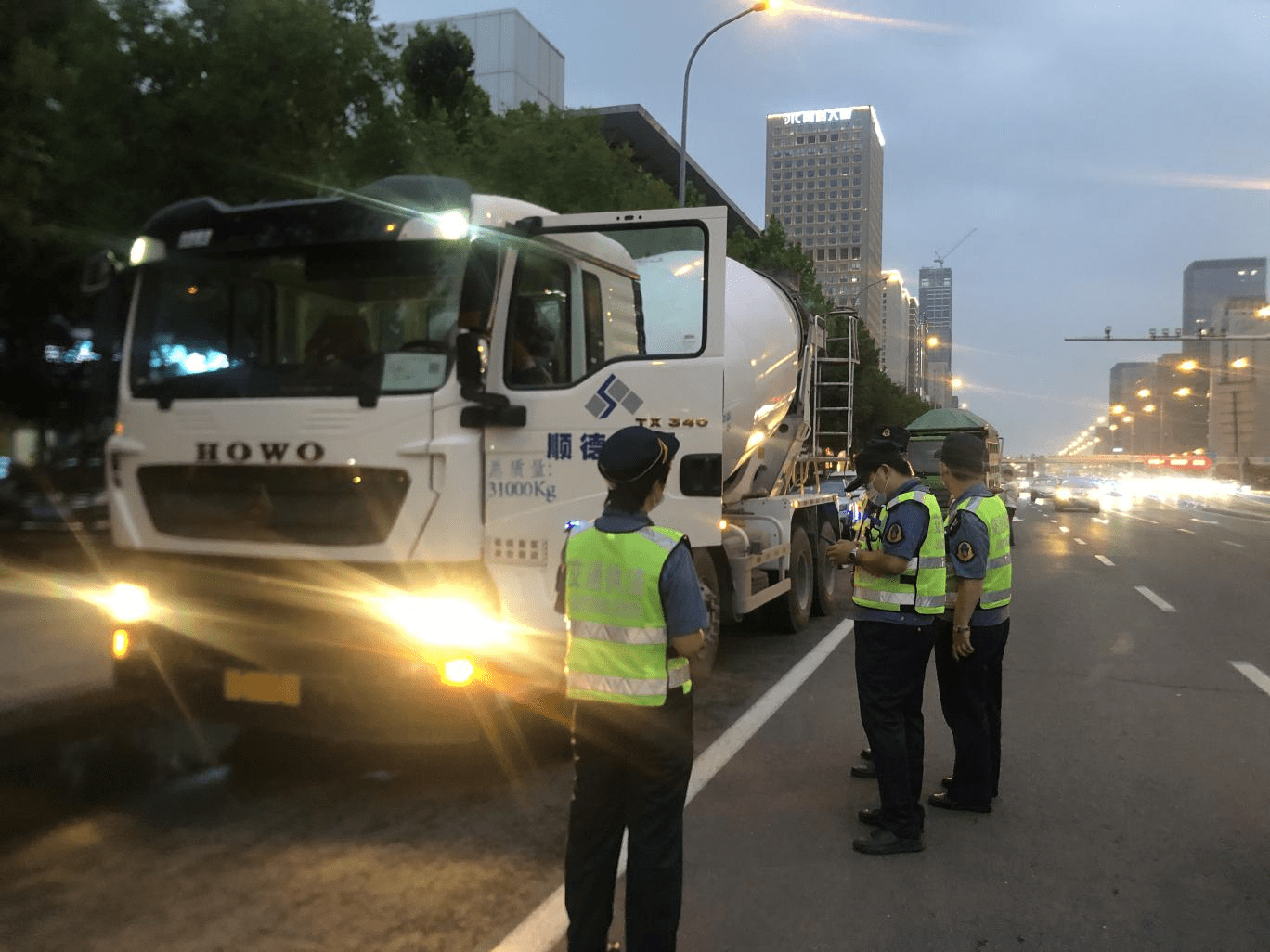 问题|坚持执法为民 持续推动交通运输执法领域突出问题专项整治走深走实