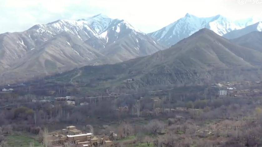 夜视仪排行_新型“四眼”全景夜视仪不再神秘,我军也开始装备了(2)