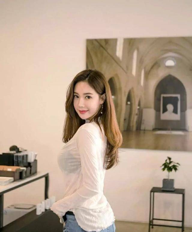 韩模金惠美牛仔裤短鞋大长腿网拍