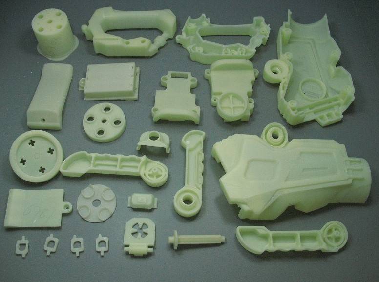 一般的模具定制开模时间都是有长有短的,同一套大小的硅胶模具产品