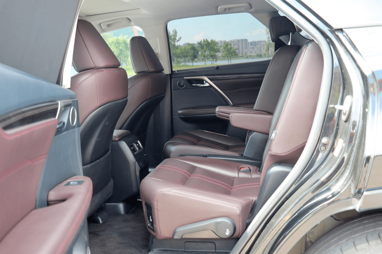 试驾雷克萨斯rx 450hl,平凡中体味悠然自若的美好生活_空间