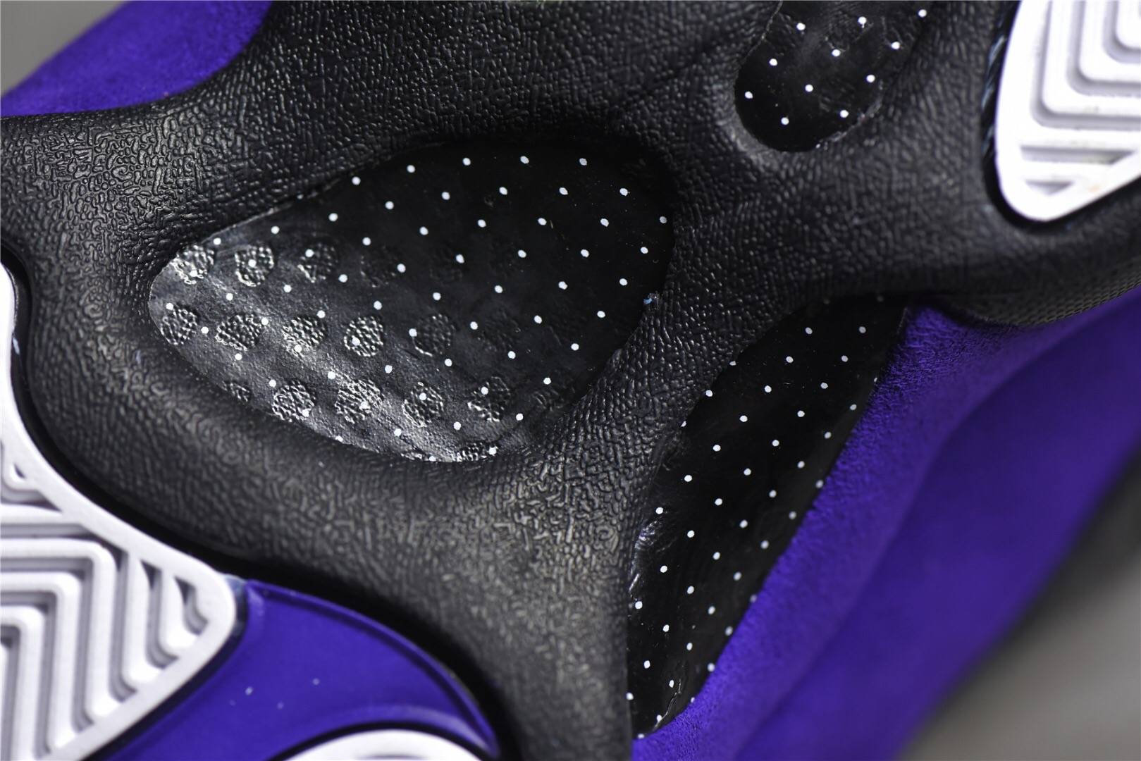 Purple|乔丹 Court Purple Air Jordan 13 Retro 黑紫篮球鞋评测