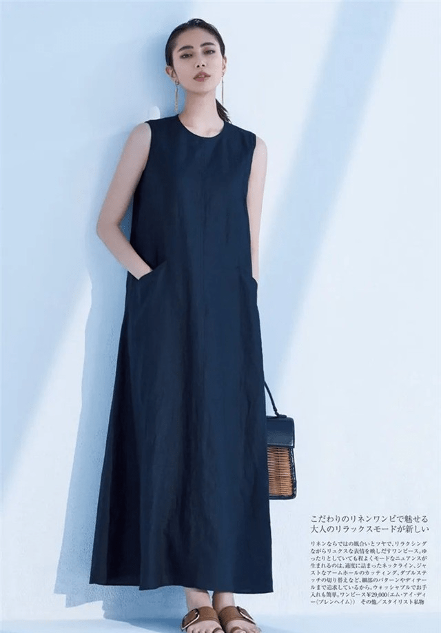 黑色|女人过了50岁,穿裙子要记住“2要2不要”法则