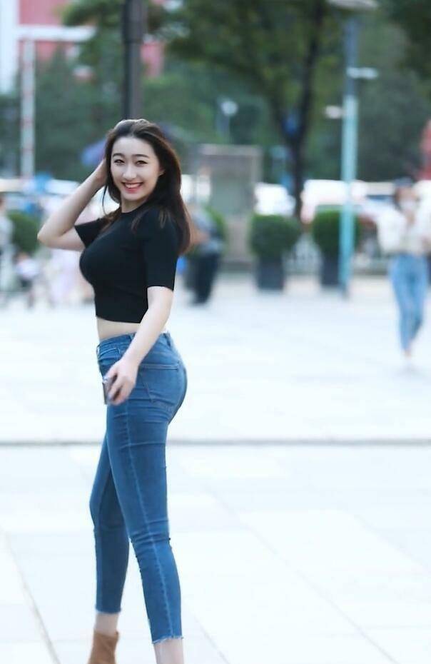 黑色|喜欢简单大方又时尚舒适的美？那赶快来试试这几种穿法吧