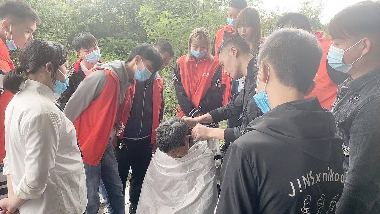 发型|初级发型设计师必须掌握的头部结构知识，成都专业的美发学校在哪里？
