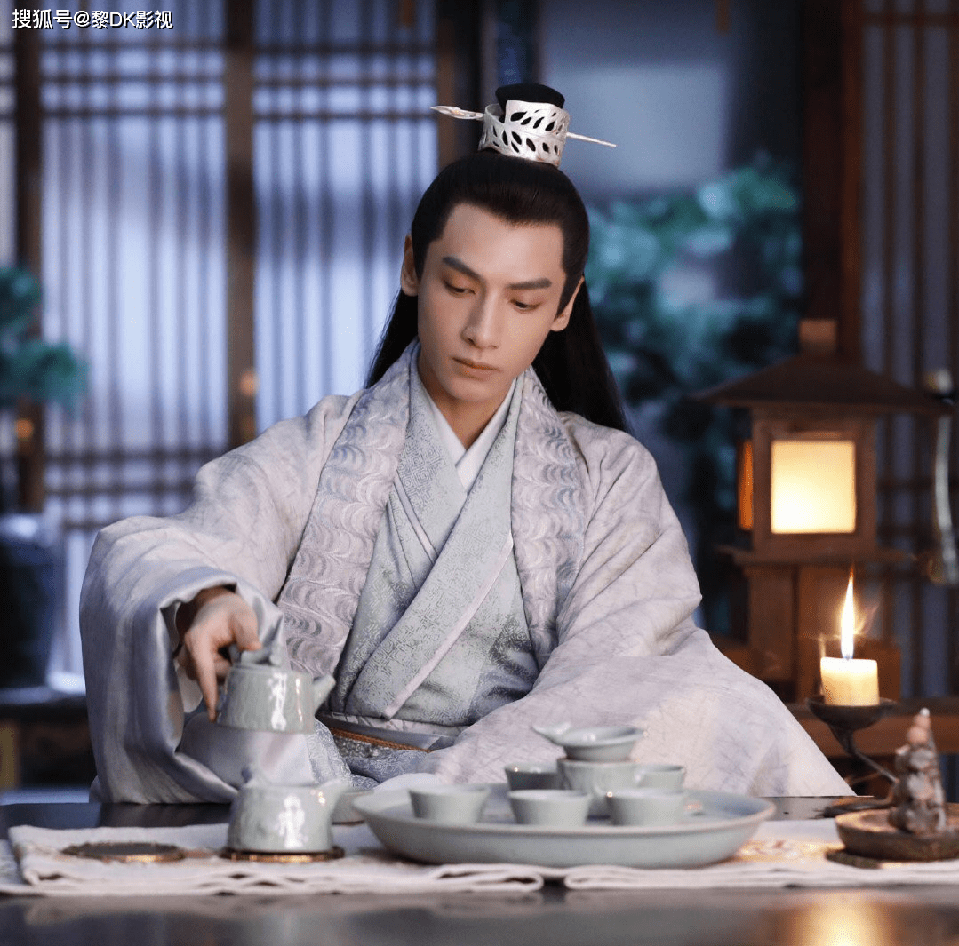 角色|盘点那些罗云熙饰演的角色，润玉最帅周小山最能打