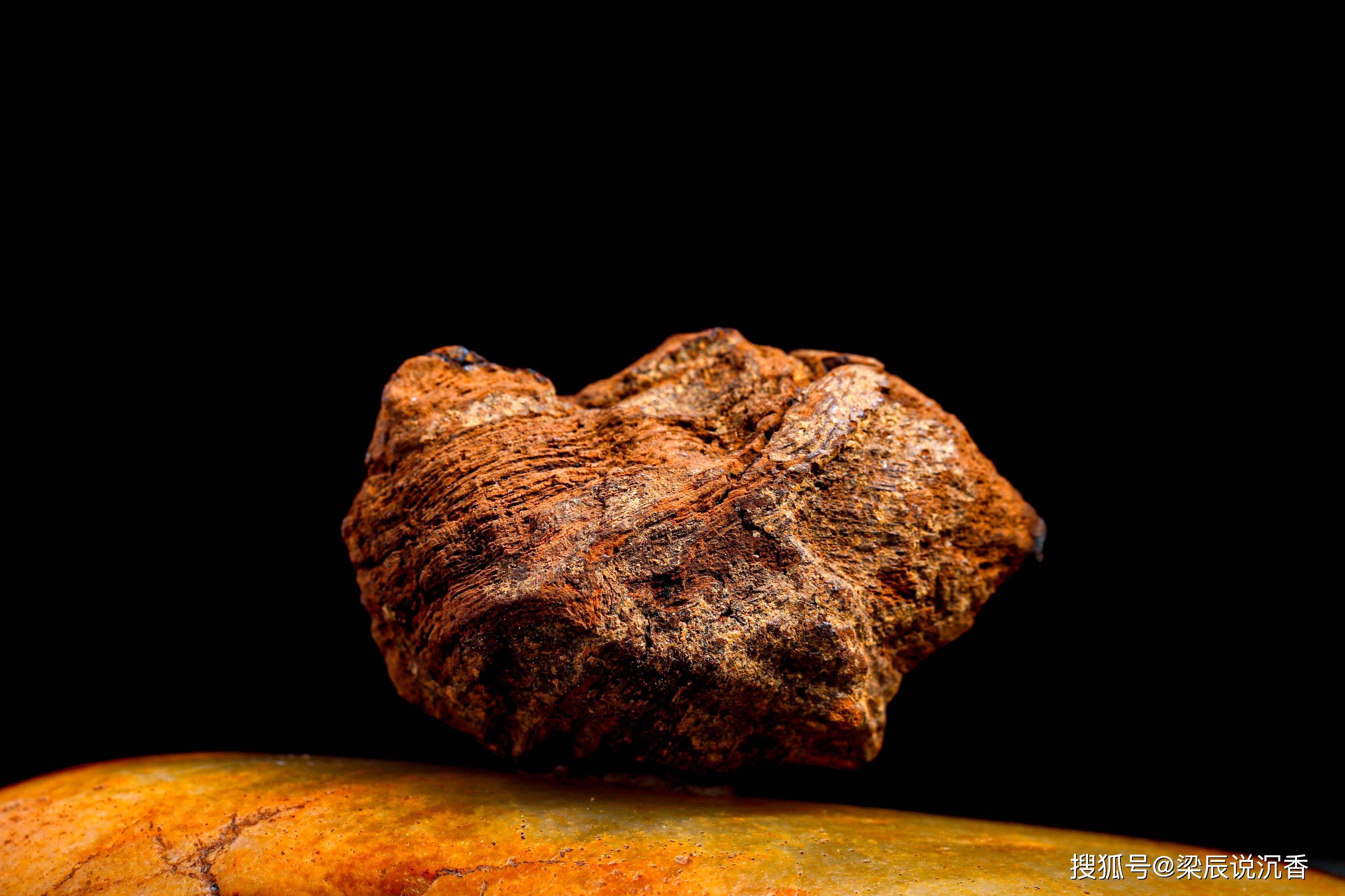 各个沉香产地有标准味道吗?