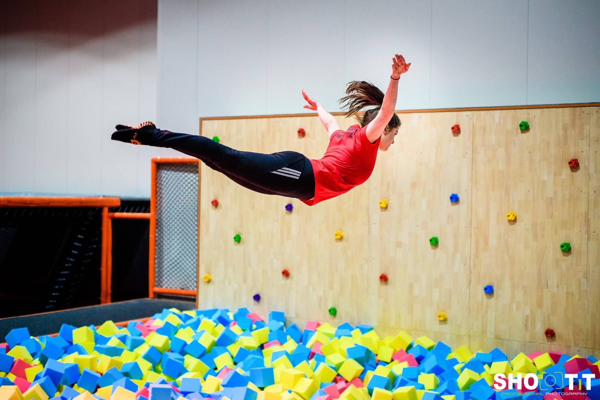 蹦床馆软件功能怎么样,它可以应用在哪些场合?_进行