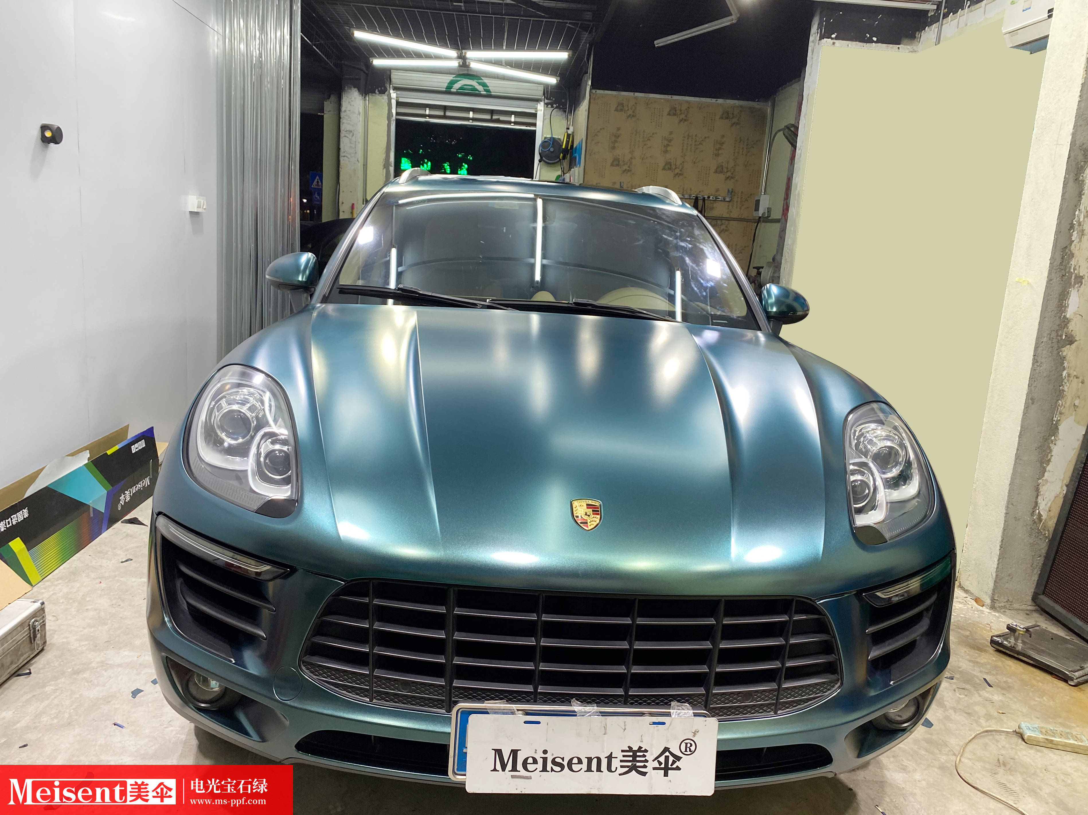 美国meisent美伞进口高端改色膜 保时捷卡宴 电光宝石绿