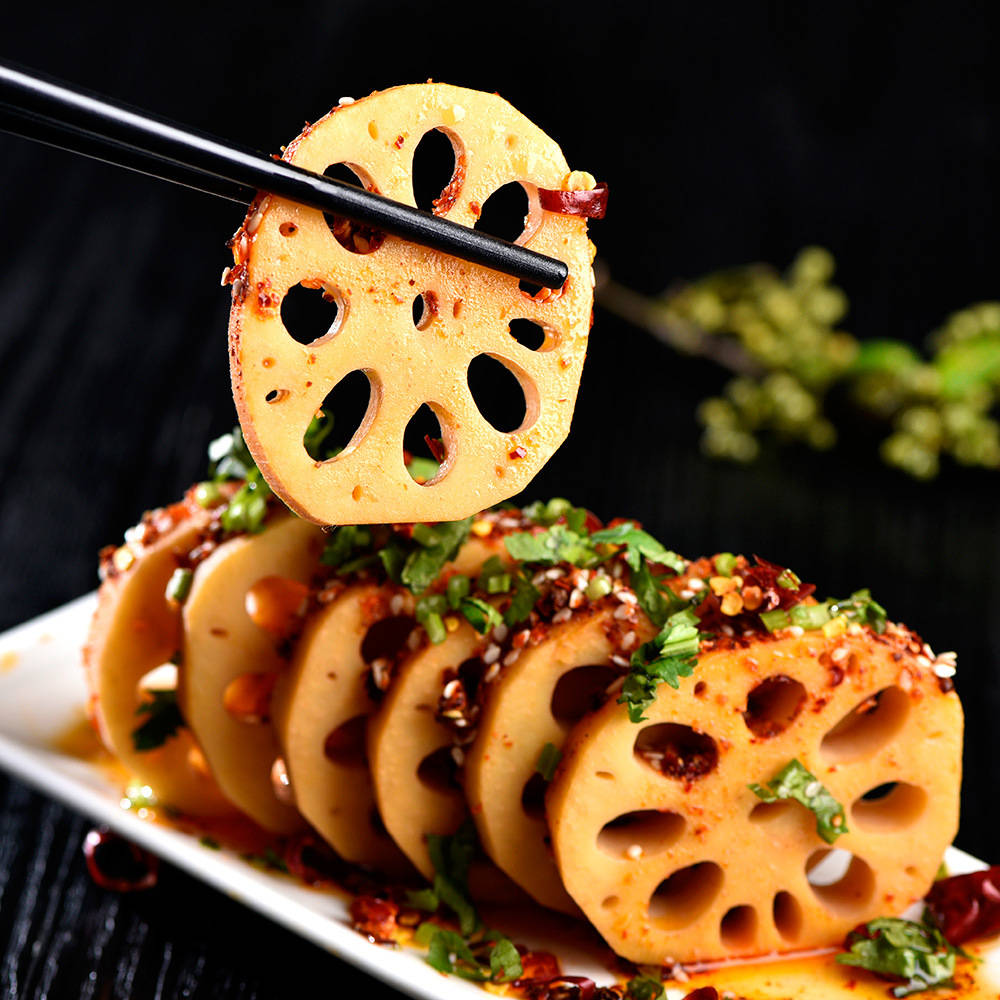 食品|小零悠铺零食店实例：从打工仔到成功经营，他做对了哪些