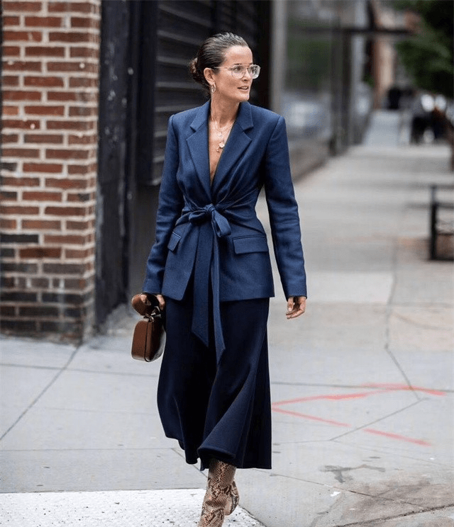 骨子里|看完40+姐姐的秋季穿搭，才明白这是骨子里的温柔