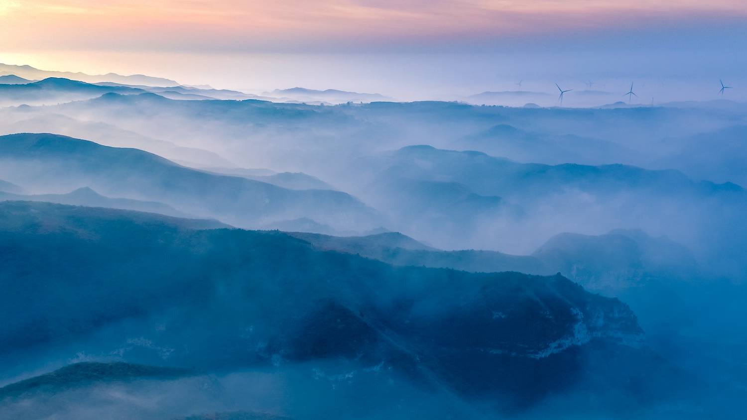 秋天的第一张手机壁纸来自诚意满满的青天河每张都是走心创作