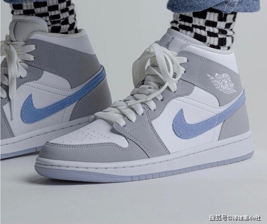 冰蓝烟灰小迪奥aj1板鞋运动鞋