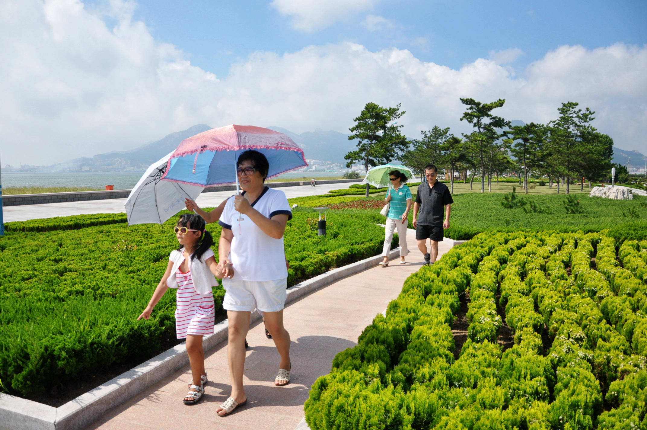 小时候|初到石岛湾，唱响生命中的海之恋歌