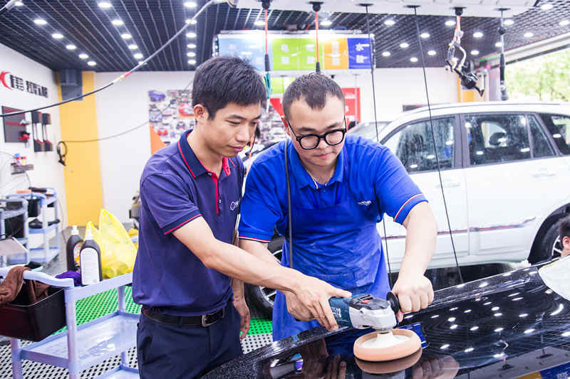 创业学技能 推荐汽车维修短期速成班 美容