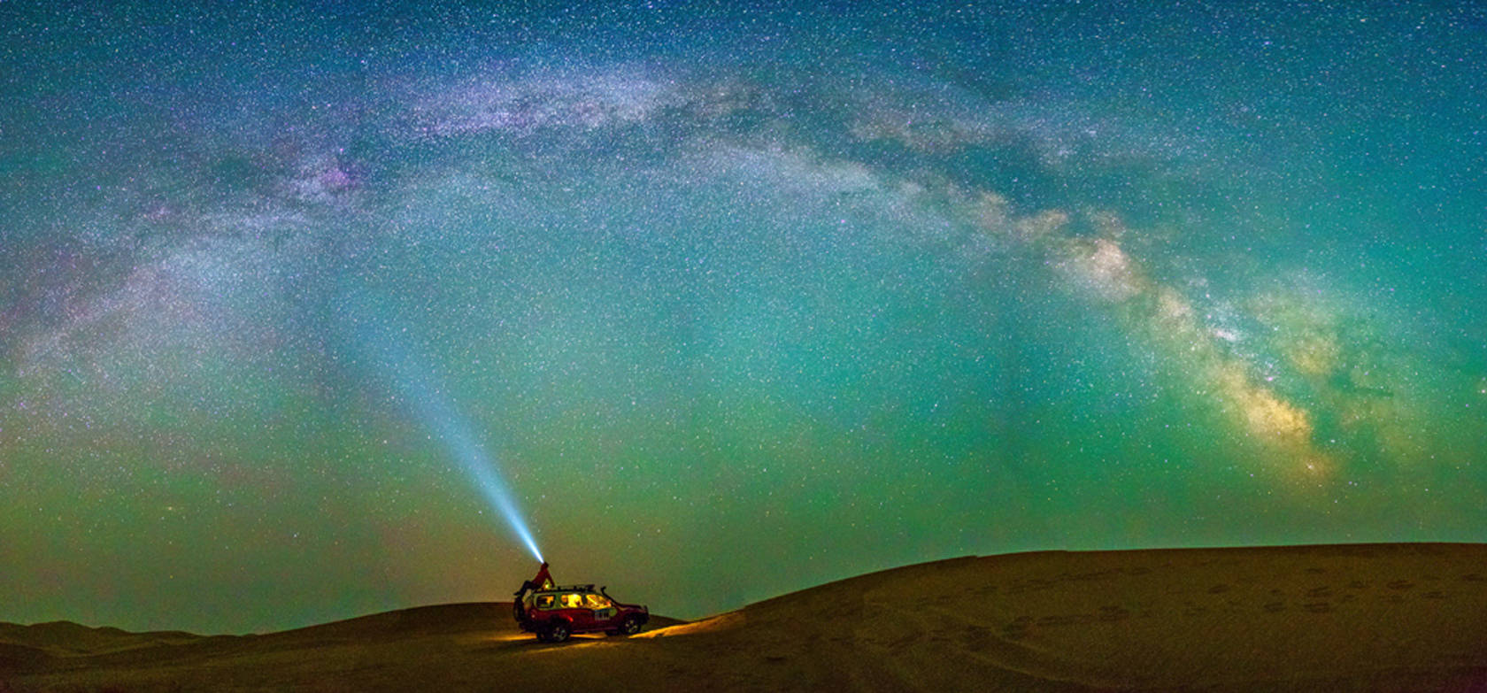 敦煌秘境观星团鸣沙山沙漠腹地看星星的圣地