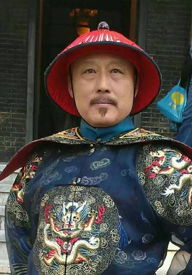 等)参演电视剧有(潜流 努尔哈赤 皇太极 走来走去 半岛黎明 古镇大河