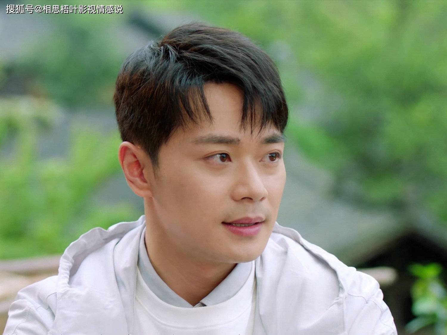 原创田野上只有真正关心你的人才会坚定地站在你的身后