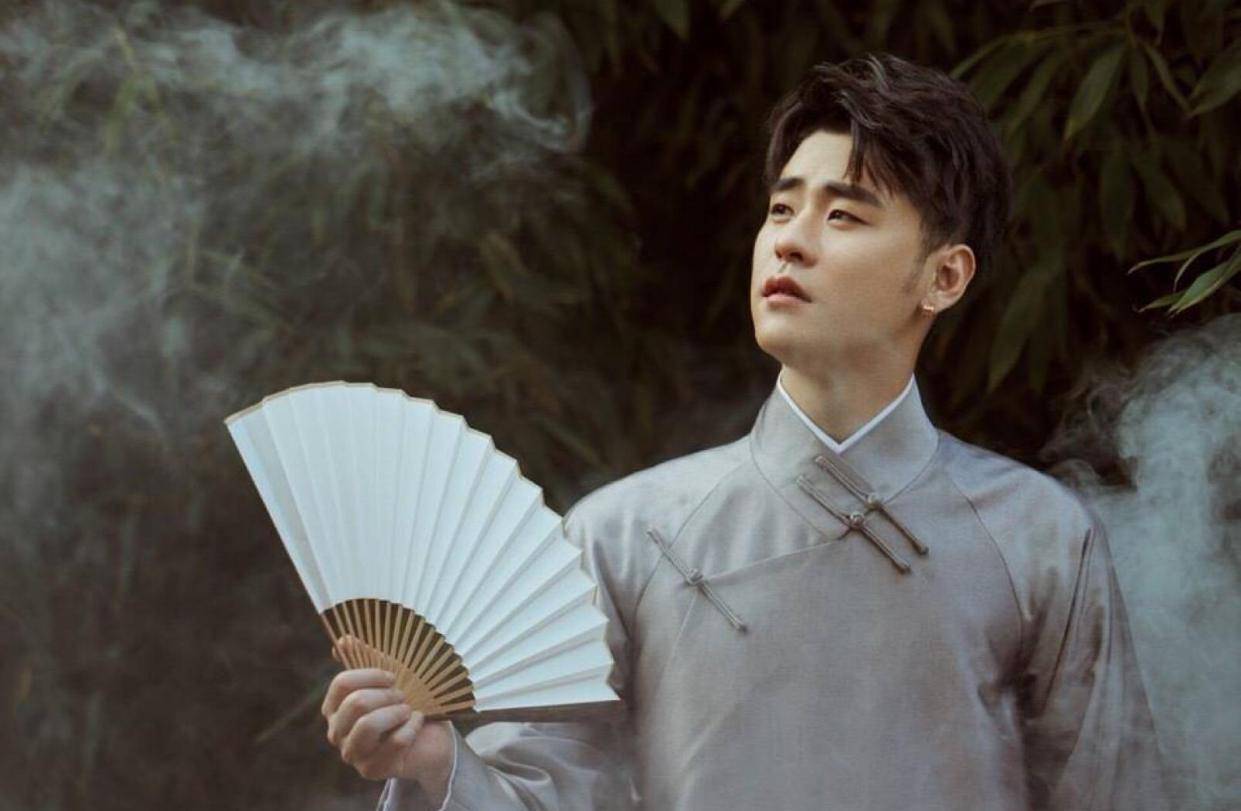 相声演员 张云雷 搞笑照片集锦