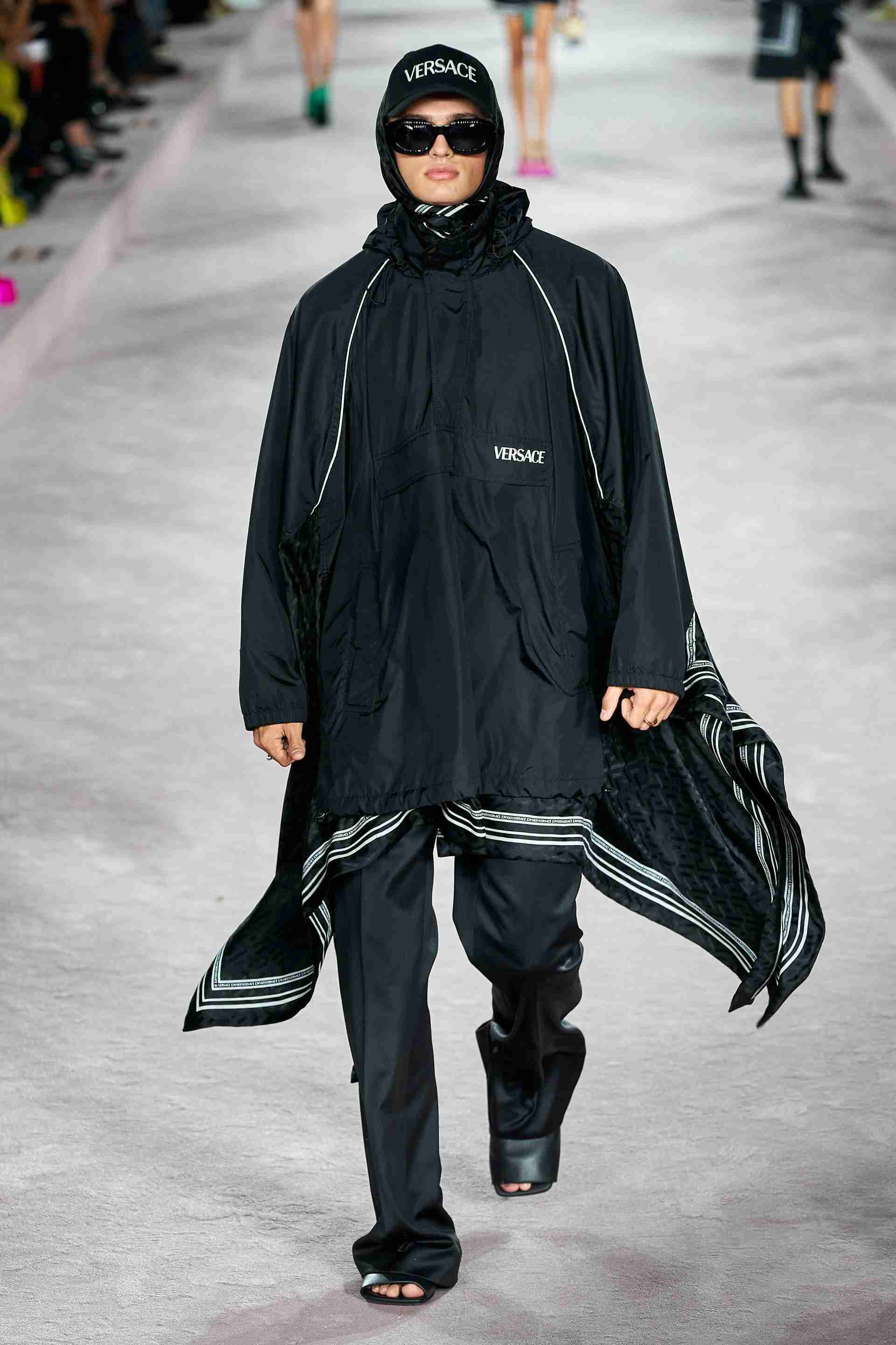品牌 【米兰时装周】Versace范思哲 2022春夏系列