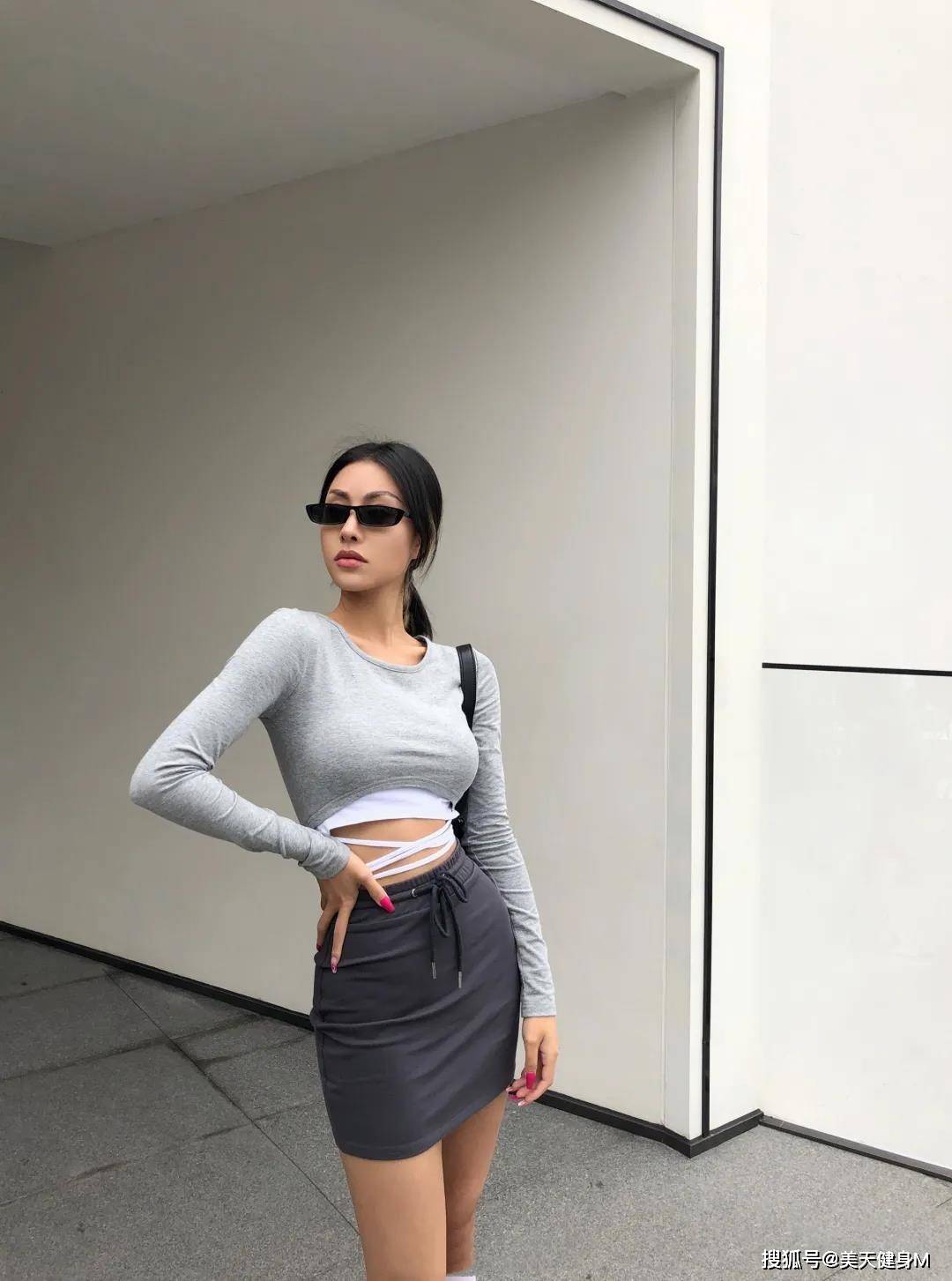 22歲重慶健身美女，靠健身打造完美身材，你覺得美嗎？ 健身減肥達人 第3张
