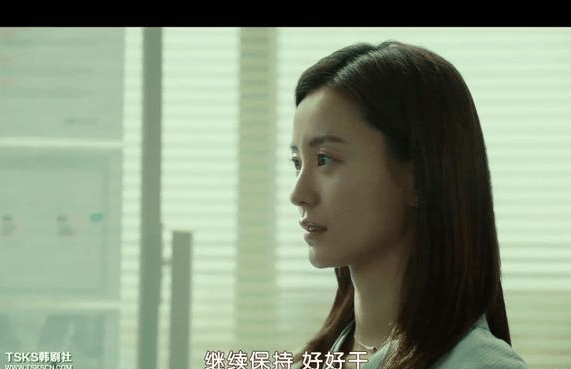 衣服贵的吓人 fdbf5f42837b49419f48a7f0bc116515.png