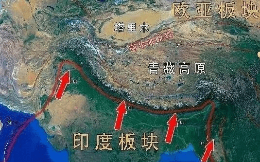 珠穆朗玛峰的地理位置图片