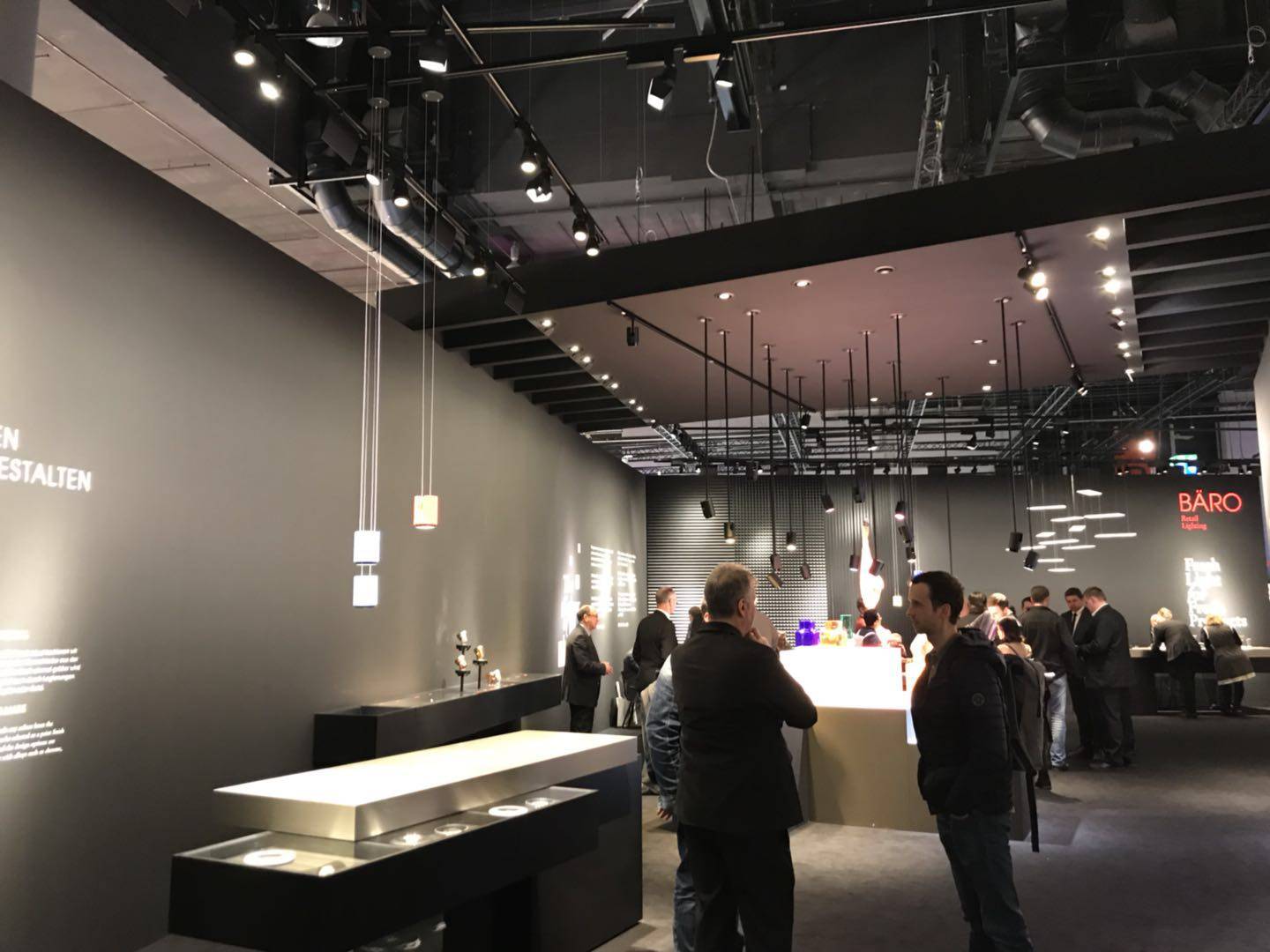 灯带效果展示 f8100b3d0c42434693c8bfd3cd2a01fc.jpeg