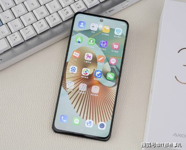 价格战|上市半年降价800元 最便宜的骁龙888手机值得买吗？