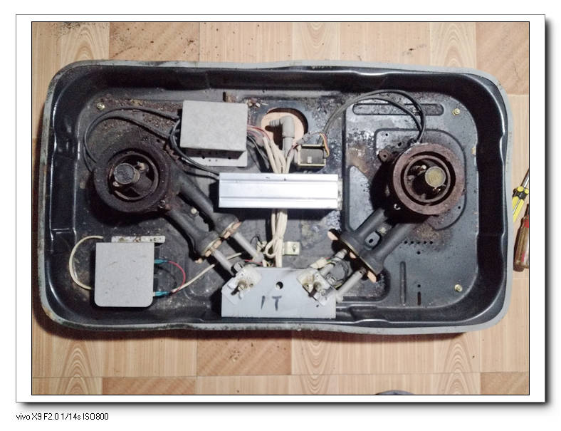 幾元錢讓你準備扔掉的燃氣灶新生圖文
