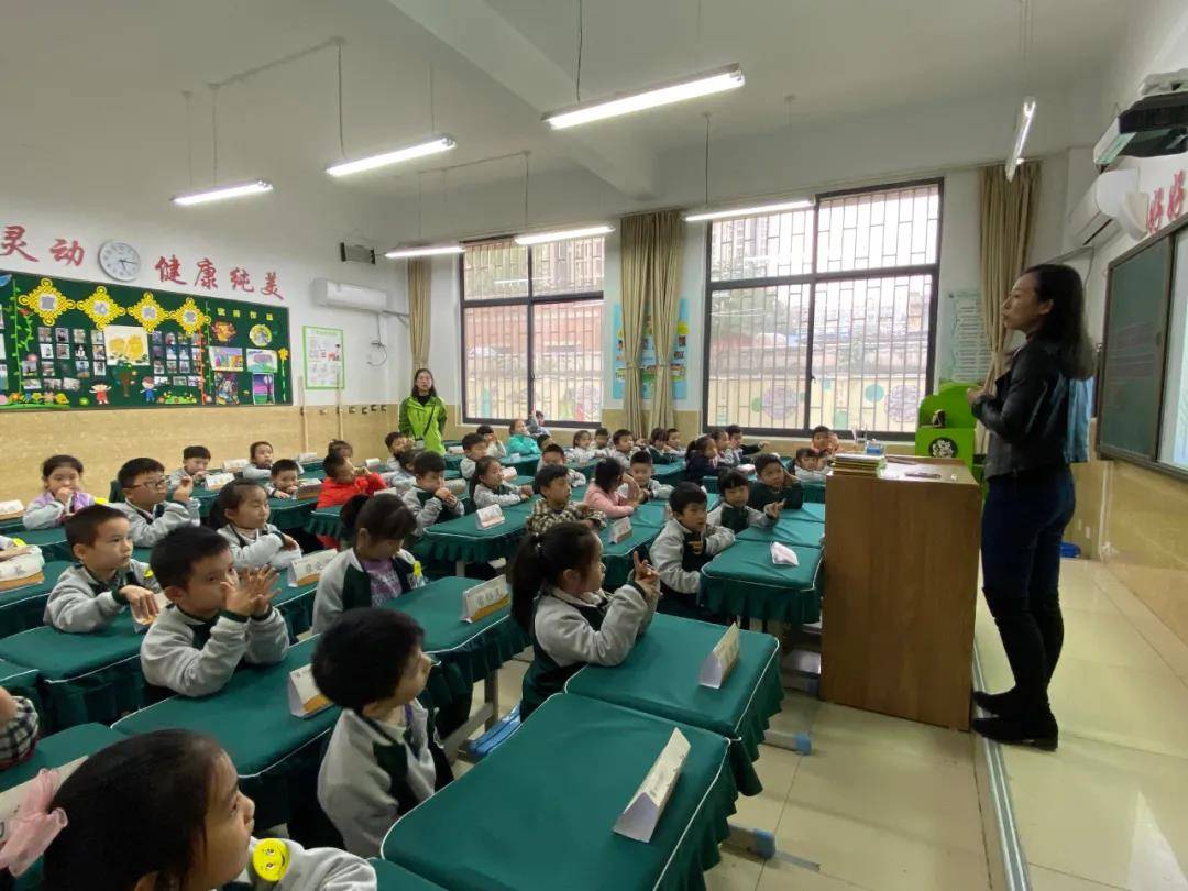 郑州文源小学五育并举抓双减暖心照护促提升