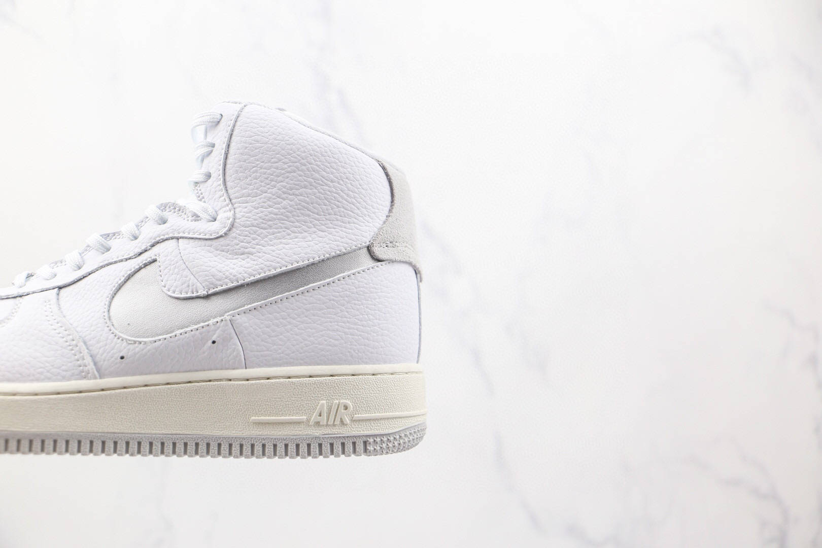 Nike 耐克 Nike Air Force 1 High Strapless 空军一号米白银灰高帮运动鞋