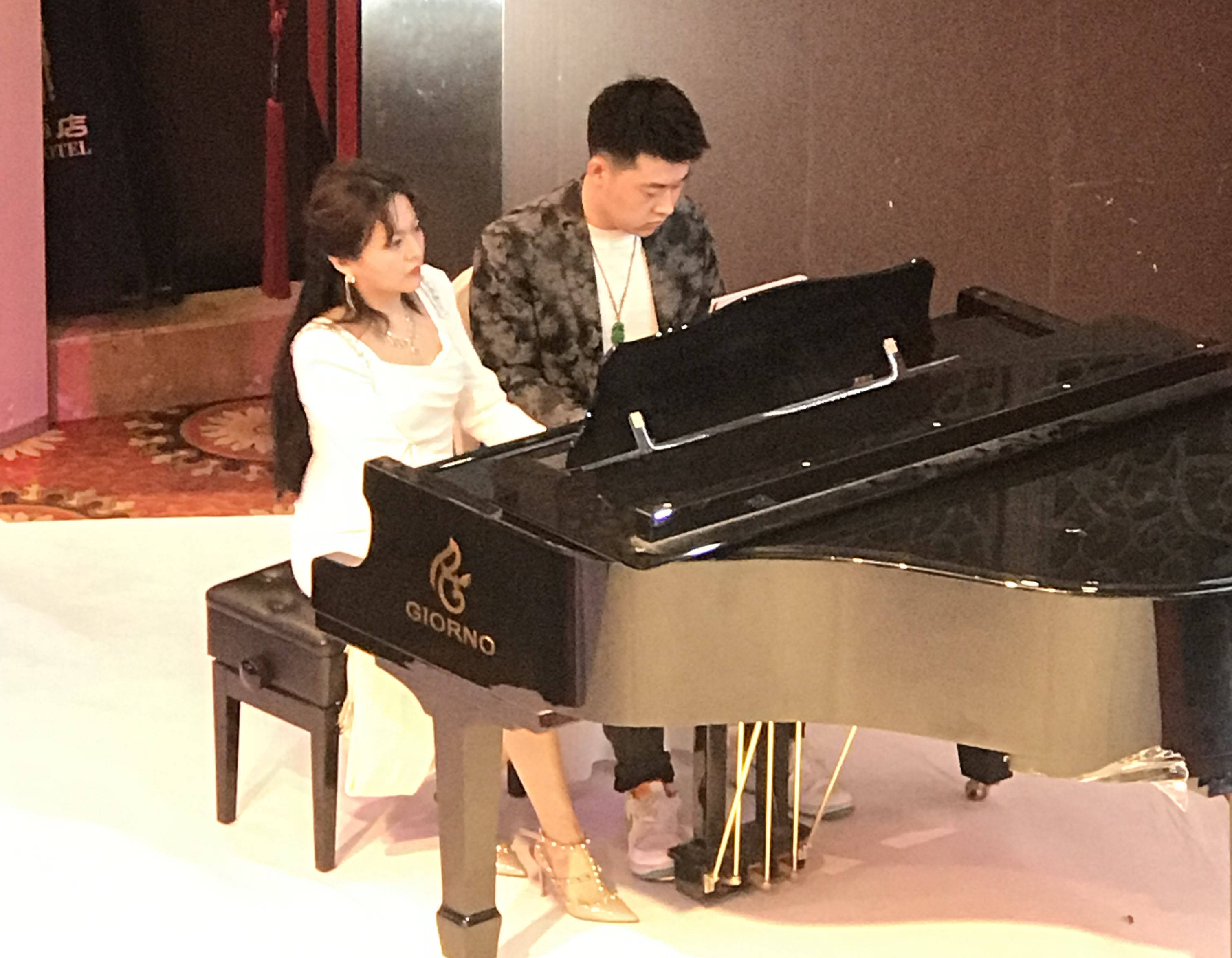 经营国玉德精品发布会